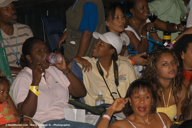 Audience & Venue - Air Jamaica Jazz & Blues Festival 2007 - The Art of Music - Thursday, January 26th - 10th Anniversary - The Aqueduct on Rose Hall - Air Jamaica Jazz & Blues Festival 2007 - The Art of Music - Tuesday, January 23 - Saturday, January 27, 2007, The Aqueduct on Rose Hall, Montego Bay, Jamaica - Negril Travel Guide, Negril Jamaica WI - http://www.negriltravelguide.com - info@negriltravelguide.com...!