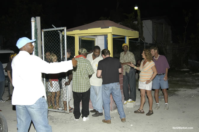 Live in Concert - Yellowman - Peter Metro - Bobby Dread - Swallow - backed by the Indika Band - Boubon Beach Restaurant, Beach Bar & Oceanfront Accommodations - Negril Travel Guide, Negril Jamaica WI - http://www.negriltravelguide.com - info@negriltravelguide.com...!