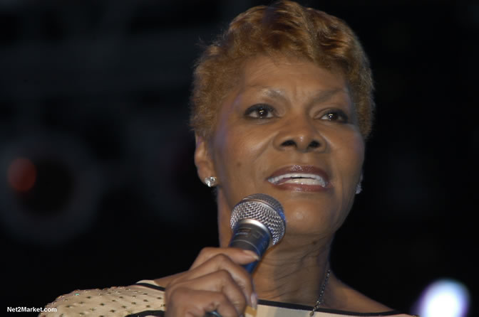 Dionne Warwick - Air Jamaica Jazz & Blues 2005 - The Art Of Music - Cinnamon Hill Golf Course, Rose Hall, Montego Bay - Negril Travel Guide, Negril Jamaica WI - http://www.negriltravelguide.com - info@negriltravelguide.com...!