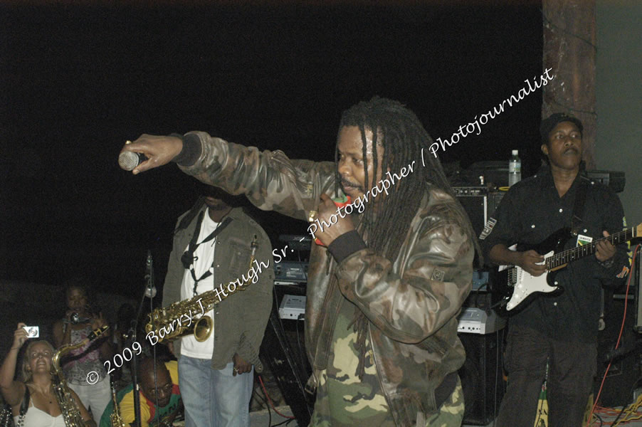  Luciano "Live in Concert" Negril Escape Resort & Spa, Openning Acts: Justice Merchant, and Timmi Burrell, Backing Band: JAH Messenjah, One Love Reggae Summer Series, West End, Negril, Westmoreland, Jamaica W.I. - Tuesday, August 11, 2009 - Photographs by Barry J. Hough Sr. Photojournalist/Photograper - Photographs taken with a Nikon D70, D100, or D300 - Negril Travel Guide, Negril Jamaica WI - http://www.negriltravelguide.com - info@negriltravelguide.com...!