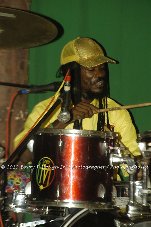 John Holt - Live in Concert - Also featuring Uprising Bank, plus DJ Gemini @ One Love Reggae Concerts Series 09/10 @ Negril Escape Resort & Spa, February 9, 2010, One Love Drive, West End, Negril, Westmoreland, Jamaica W.I. - Photographs by Net2Market.com - Barry J. Hough Sr, Photographer/Photojournalist - The Negril Travel Guide - Negril's and Jamaica's Number One Concert Photography Web Site with over 40,000 Jamaican Concert photographs Published -  Negril Travel Guide, Negril Jamaica WI - http://www.negriltravelguide.com - info@negriltravelguide.com...!