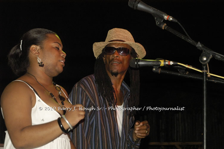 Marcia Griffiths & Edge Michael - Live In Concert - One Love Reggae Concert Series 09/10 @ Negril Escape Resort and Spa, December 29, 2009, One Love Drive, West End, Negril, Westmoreland, Jamaica W.I. - Photographs by Net2Market.com - Barry J. Hough Sr, Photographer/Photojournalist - Negril Travel Guide, Negril Jamaica WI - http://www.negriltravelguide.com - info@negriltravelguide.com...!