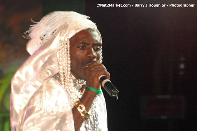 Ninja Man - Explosion - Red Stripe Reggae Sumfest 2007 - Thursday, July 19, 2007 - Red Stripe Reggae Sumfest 2007 at Catherine Hall, Montego Bay, St James, Jamaica W.I. - Negril Travel Guide, Negril Jamaica WI - http://www.negriltravelguide.com - info@negriltravelguide.com...!