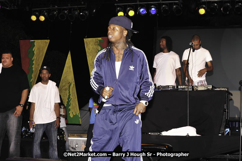 Lil Wayne @ Red Stripe Reggae Sumfest 2008 International Night 2, Catherine Hall, Montego Bay - Saturday, July 19, 2008 - Reggae Sumfest 2008 July 13 - July 19, 2008 - Photographs by Net2Market.com - Barry J. Hough Sr. Photojournalist/Photograper - Photographs taken with a Nikon D300 - Negril Travel Guide, Negril Jamaica WI - http://www.negriltravelguide.com - info@negriltravelguide.com...!