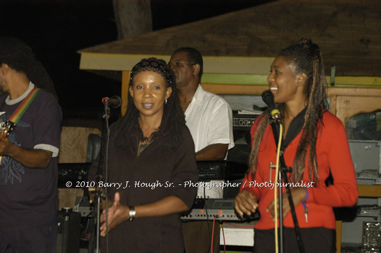 Toots and the Maytals - Grammy Award Winner @ Negril Fest - Presented by Money Cologne Promotions - Special Guest Star Jamaica Michael Jackson, Stama, Adeebe - Backed by Hurricane Band, MC Rev. BB on January 6, 2010 @ Roots Bamboo, Norman Manley Boulevard, Negril, Westmoreland, Jamaica W.I. - Photographs by Net2Market.com - Barry J. Hough Sr, Photographer/Photojournalist - The Negril Travel Guide - Negril's and Jamaica's Number One Concert Photography Web Site with over 40,000 Jamaican Concert photographs Published -  Negril Travel Guide, Negril Jamaica WI - http://www.negriltravelguide.com - info@negriltravelguide.com...!