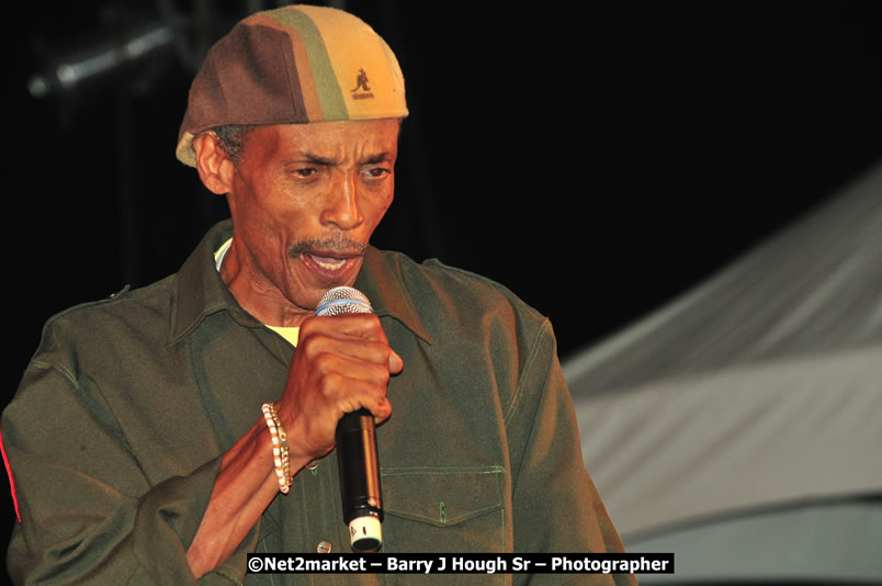 Unite The People An International Reggae Fest, Featuring: Beres Hammond, Coco T, Queen Ifrica, Khalil, Cameal Davis, Iley Dread, Rochelle, Geoffrey Star, Ras Penco, Kool DeLoy, Otis Gayle, J.McKay, Tiney Winey, Venue at Norman Manley Boulevard, Negril, Westmoreland, Jamaica - Saturday, April 4, 2009 - Photographs by Net2Market.com - Barry J. Hough Sr, Photographer/Photojournalist - Negril Travel Guide, Negril Jamaica WI - http://www.negriltravelguide.com - info@negriltravelguide.com...!